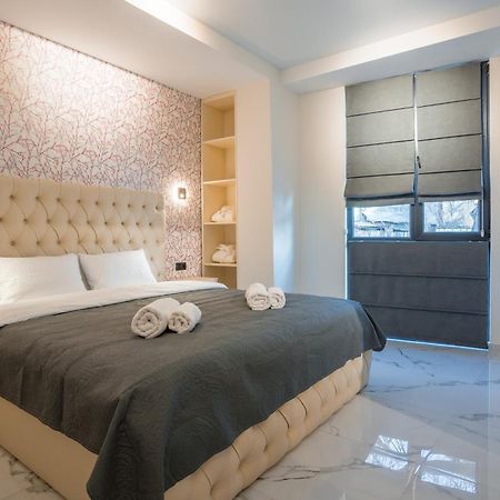 Aparthotel Luxury X By Umbrella Tbilisi Esterno foto