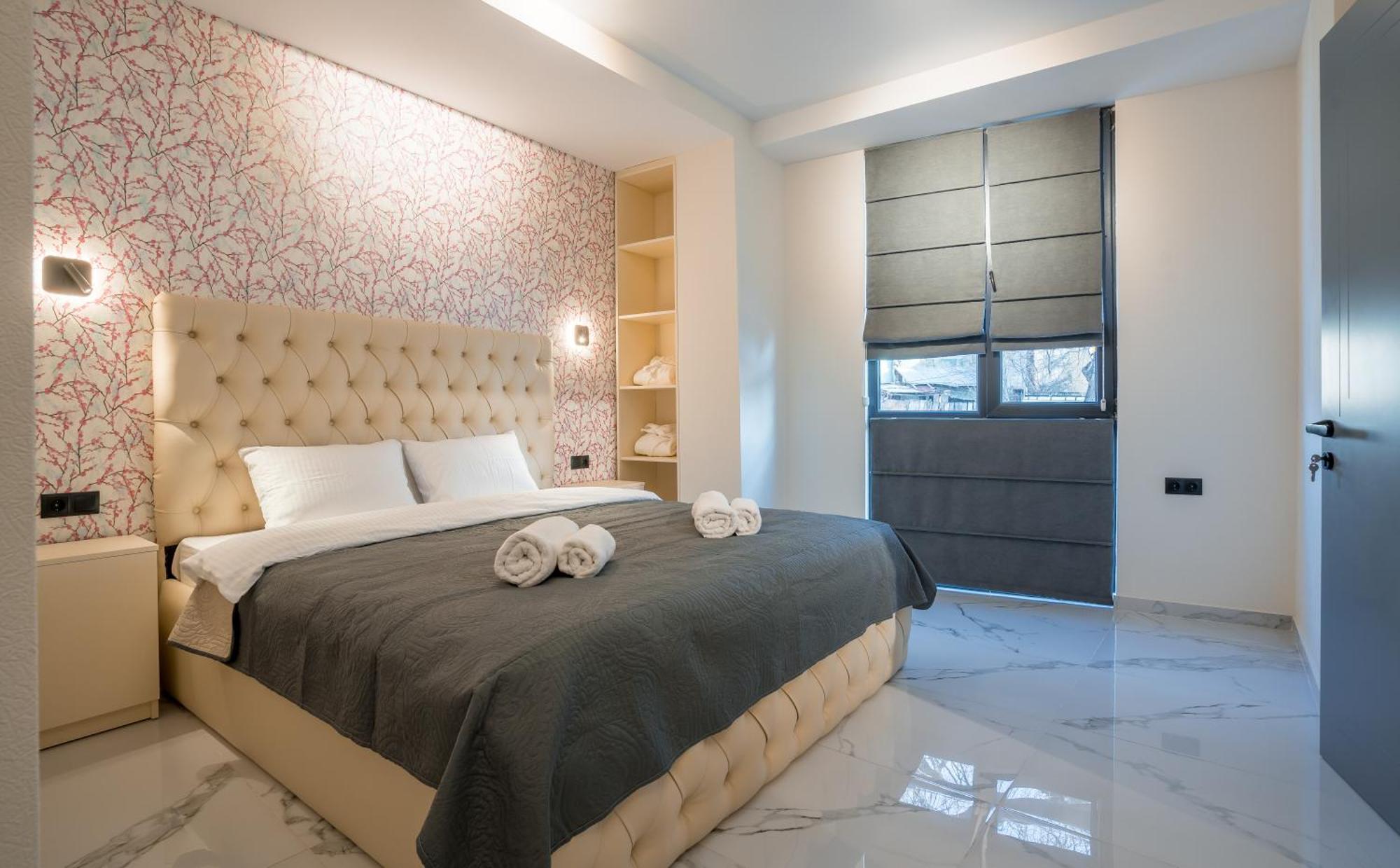 Aparthotel Luxury X By Umbrella Tbilisi Esterno foto